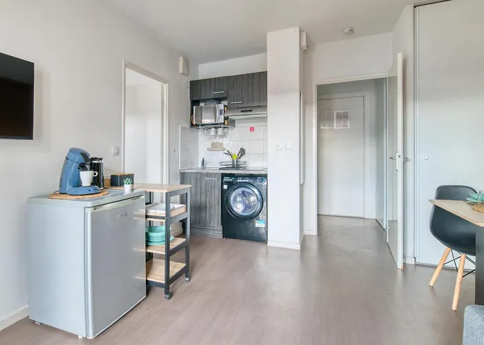 La Douce Escapade Toulousaine - Roseraie Metro Τουλούζη